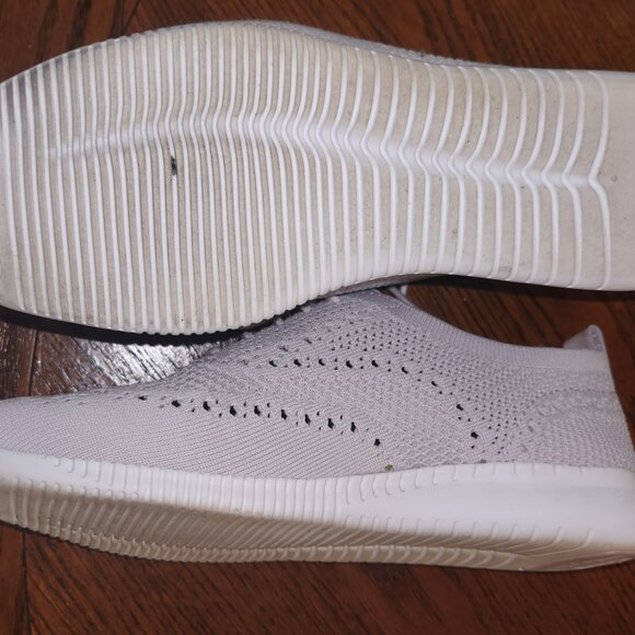 Cole Haan Light Lavender 2.ZERØGRAND Stitchlite™ Wingtip Oxfords - Size 8 - Picture 5 of 5